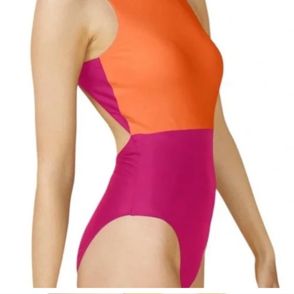 SUMMERSALT CORAL PINK AND ORANGE LOW BACK ONE PIECE SWIMSUIT SZ 6